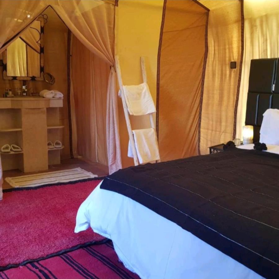 Erg Chebbi Camel Trek Camp Merzouga Exterior photo